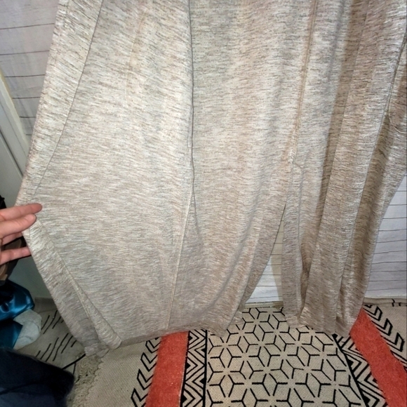 LOVESTITCH FLORAL CUTOUT DETAIL BEIGE DUSTER CARDIGAN W POCKETS, SZ SMALL - Picture 7 of 15